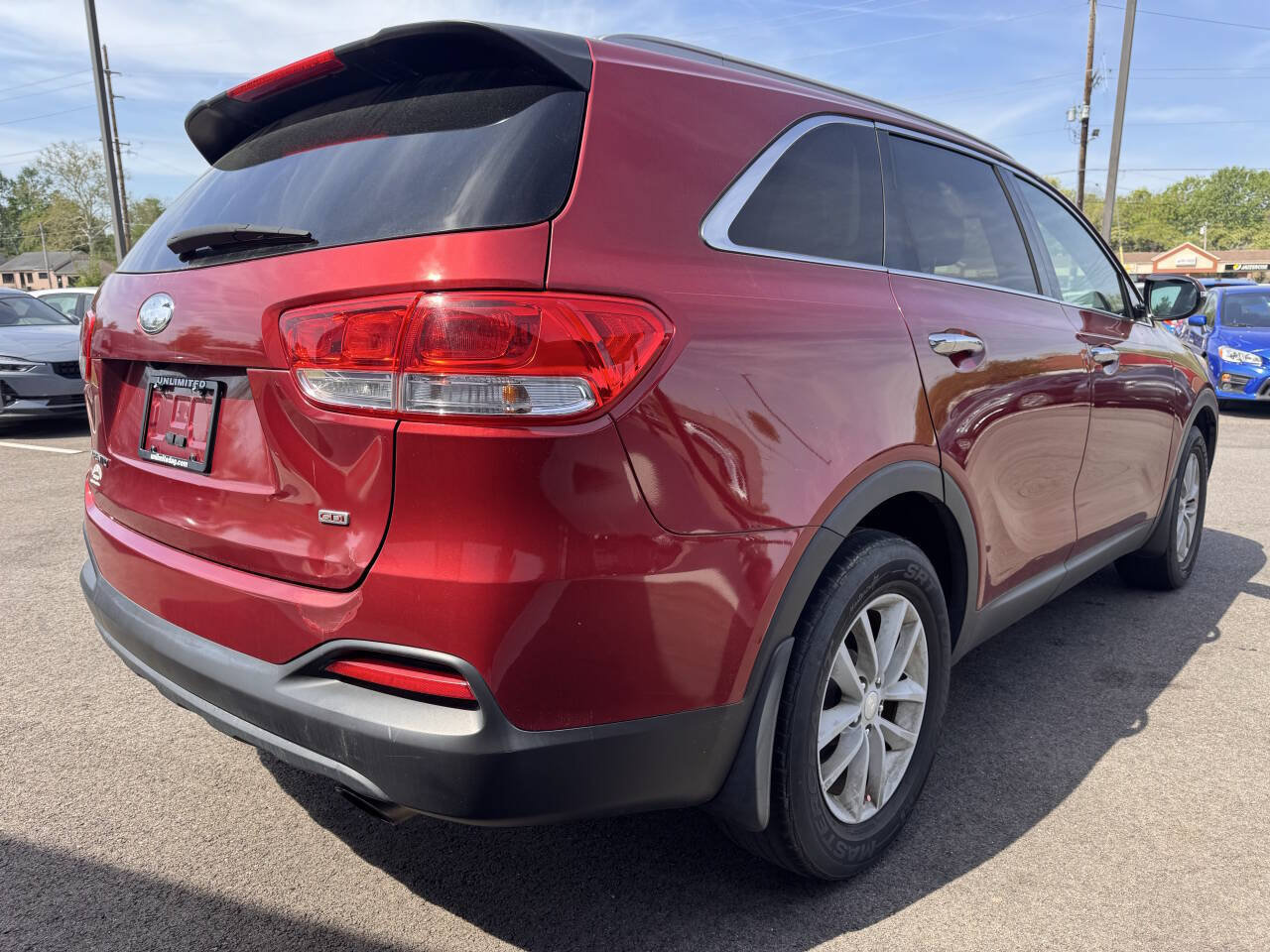 Used 2016 Kia Sorento FWD image 8