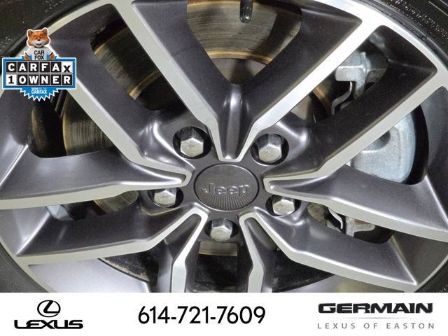 Used 2021 Jeep Grand Cherokee Limited w/ Trailer Tow Group IV image 14