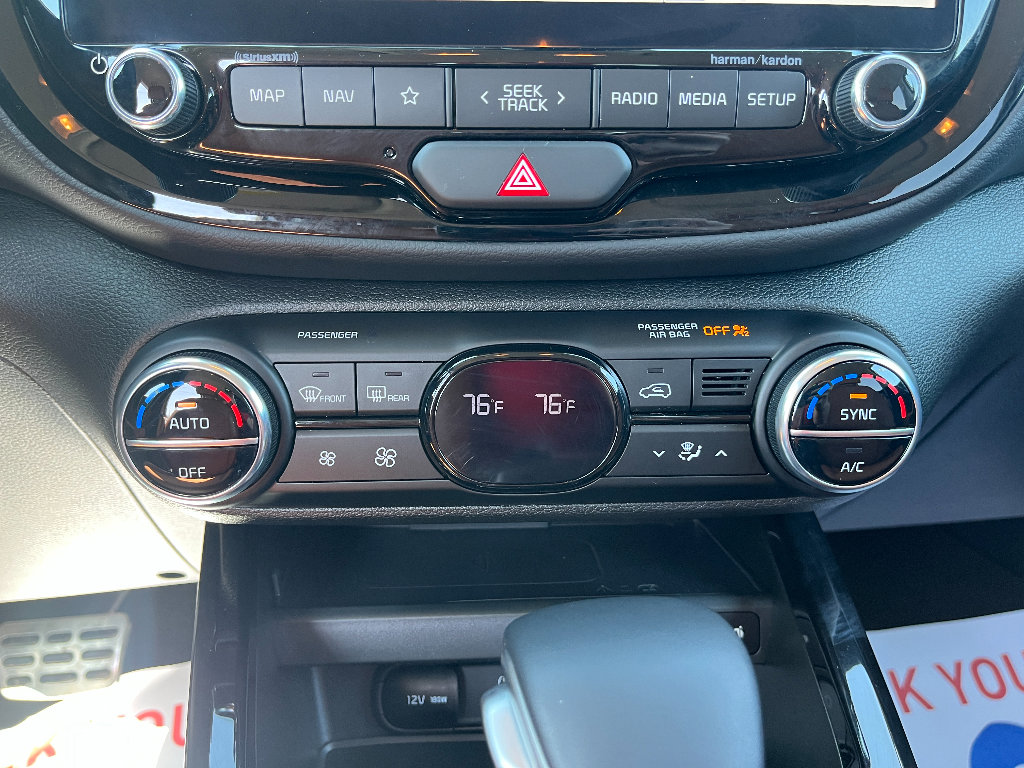 Used 2025 Kia Soul EX image 24