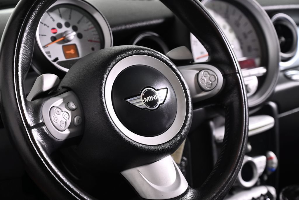 Used 2009 MINI Cooper S FWD image 12