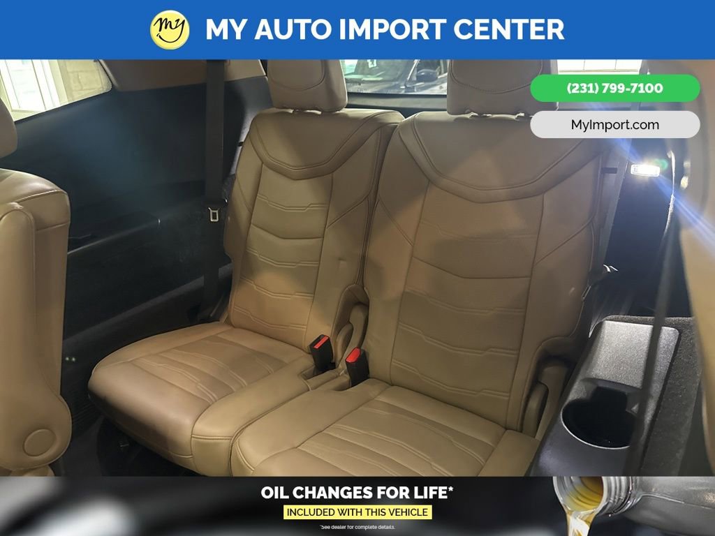 Used 2022 Cadillac XT6 Sport w/ Platinum Package image 27