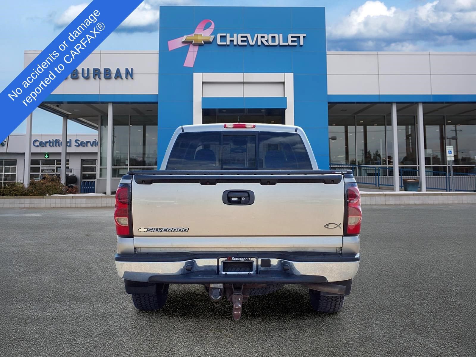Used 2006 Chevrolet Silverado 1500 LT w/ Onstar Plus Package AWD/4WD image 7