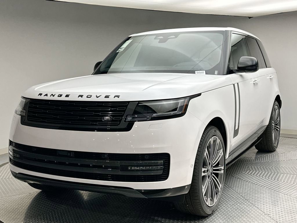 New 2025 Land Rover Range Rover SE