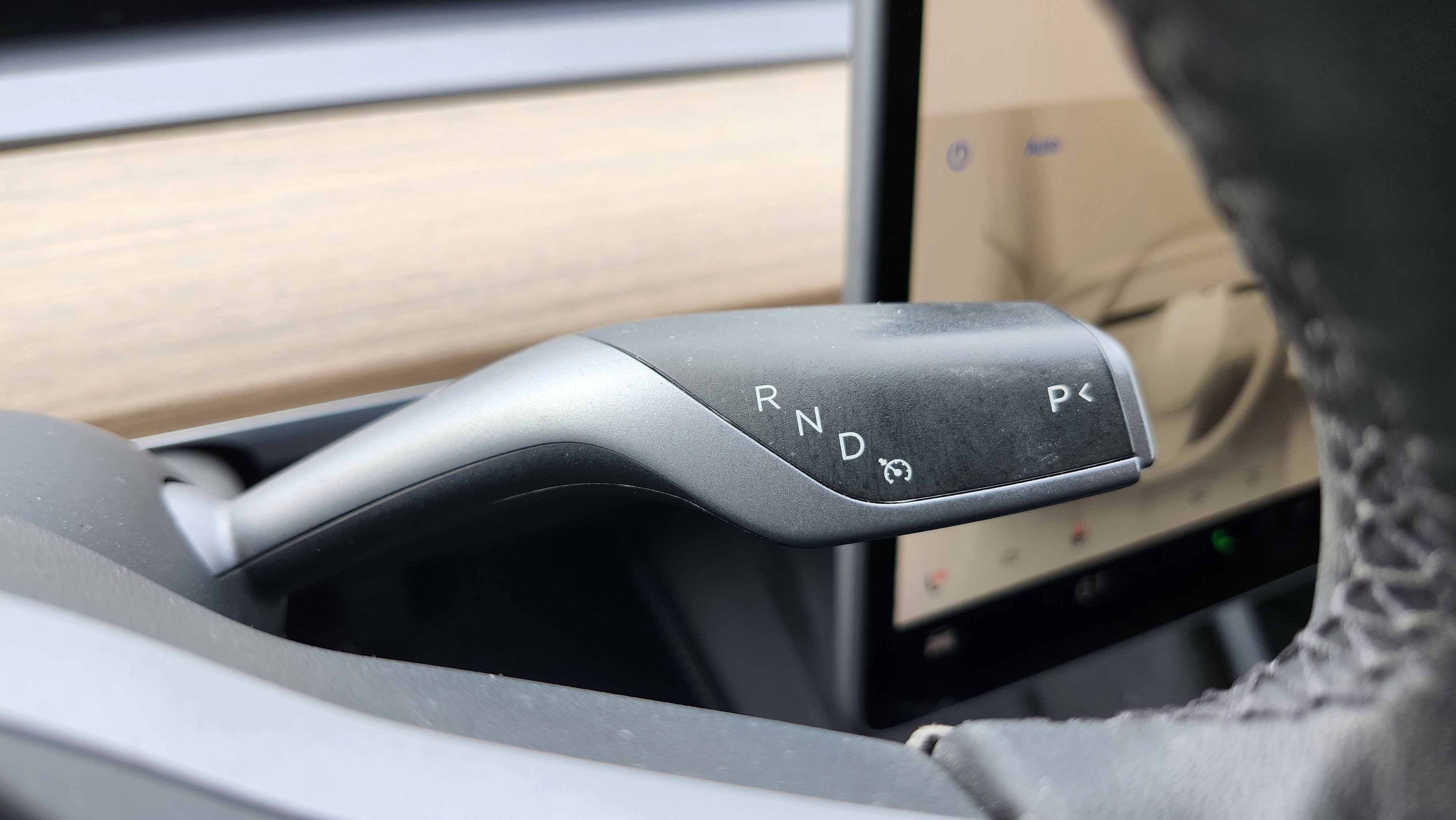 Used 2023 Tesla Model 3 Standard Range image 10