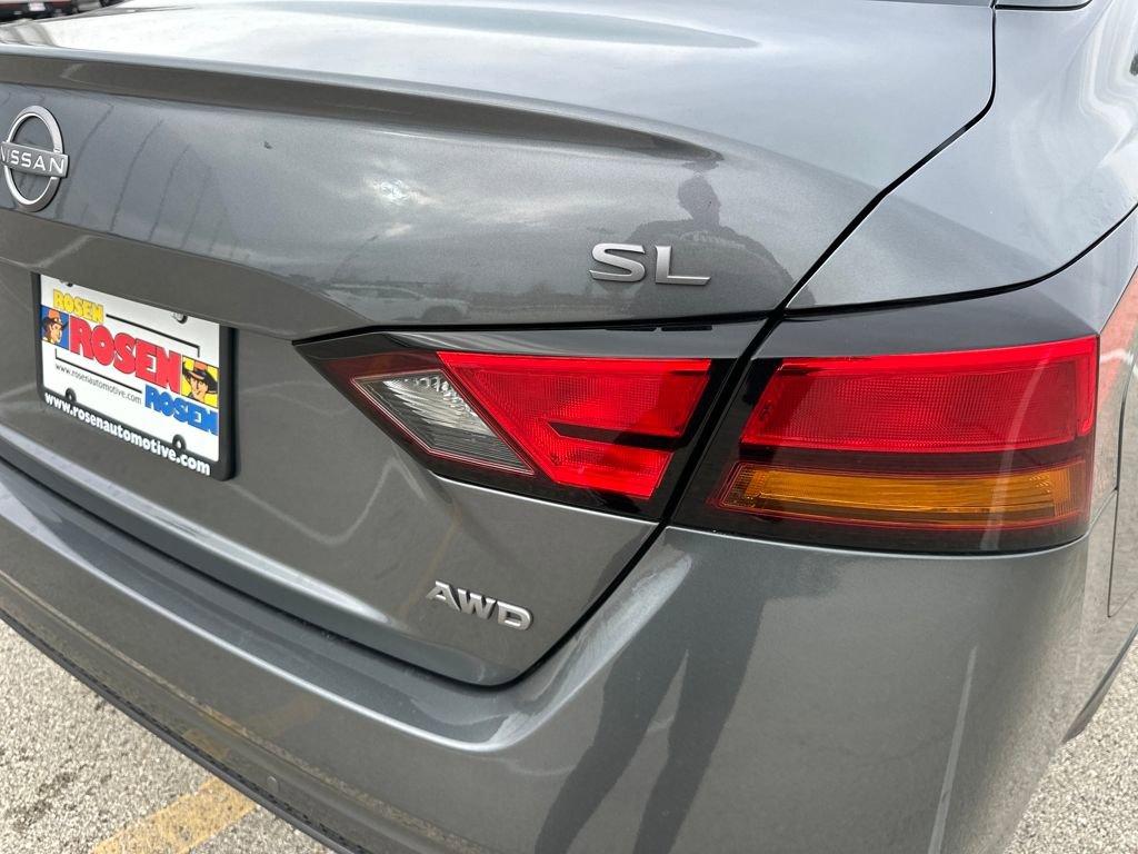 New 2025 Nissan Altima 2.5 SL AWD/4WD image 34