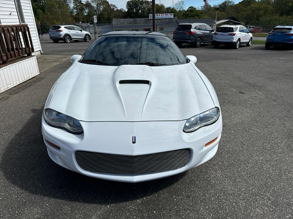 Used 2000 Chevrolet Camaro Z28 w/ SS Performance/Appearance Pkg image 29