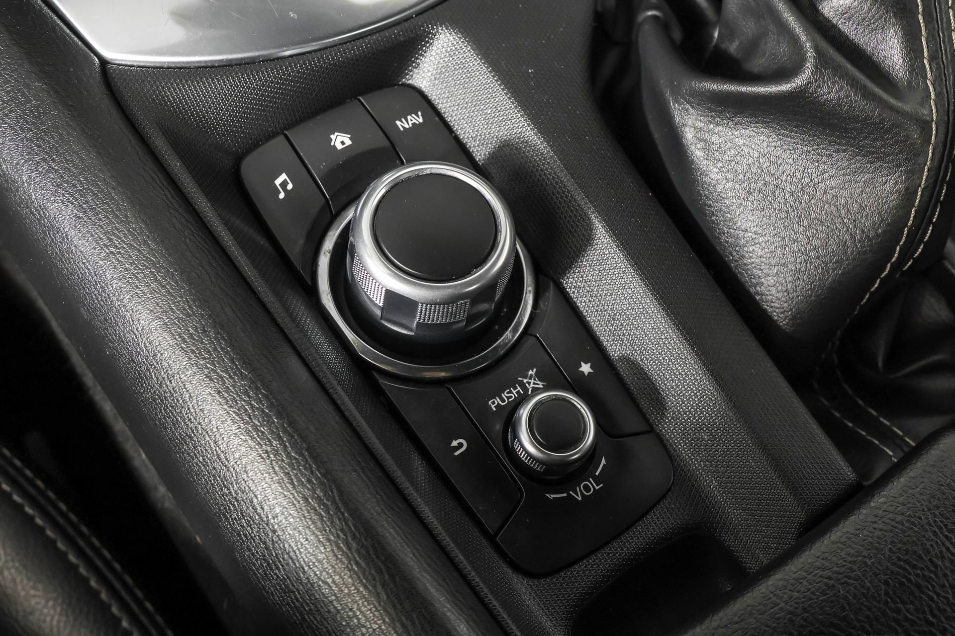 Used 2022 MAZDA MX-5 Miata RF Grand Touring image 33