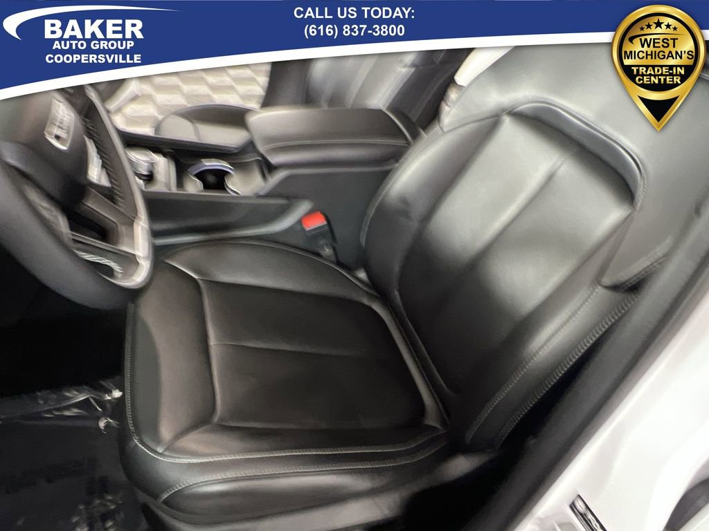 Used 2024 Jeep Grand Cherokee Limited w/ Black Appearance Package image 21