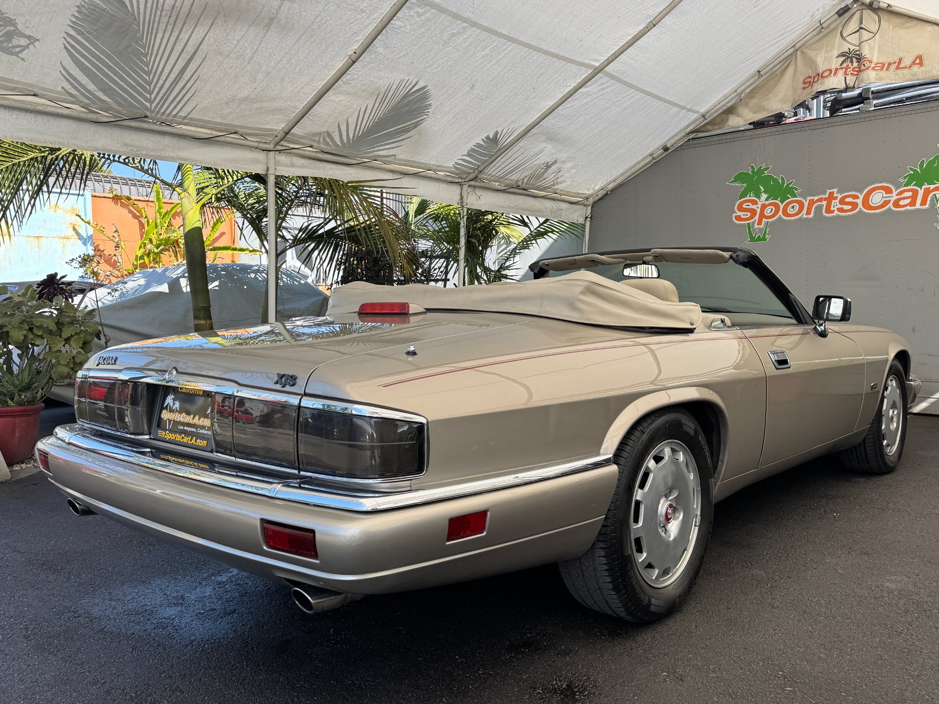 Used 1996 Jaguar XJS 4.0 Convertible RWD image 4