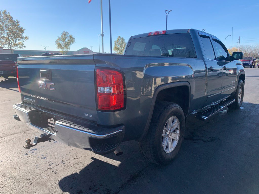 Used 2014 GMC Sierra 1500 SLE w/ SLE Value Package AWD/4WD image 3