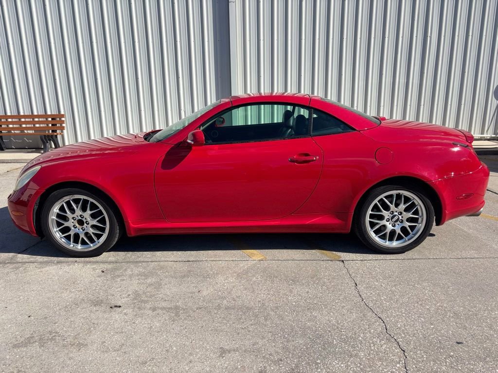 Used 2002 Lexus SC 430 Convertible image 2