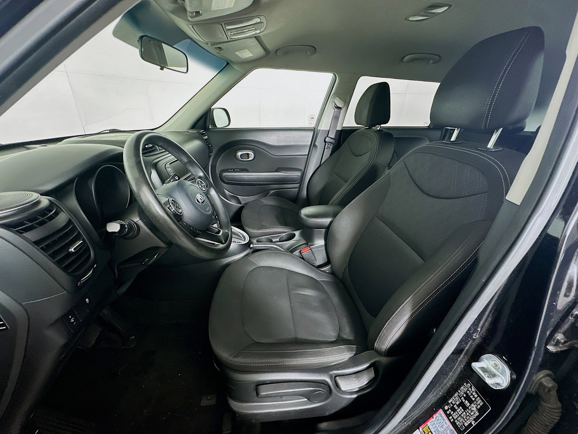 Used 2017 Kia Soul FWD image 13