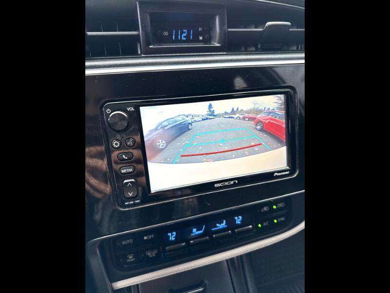 Used 2016 Scion iM image 12