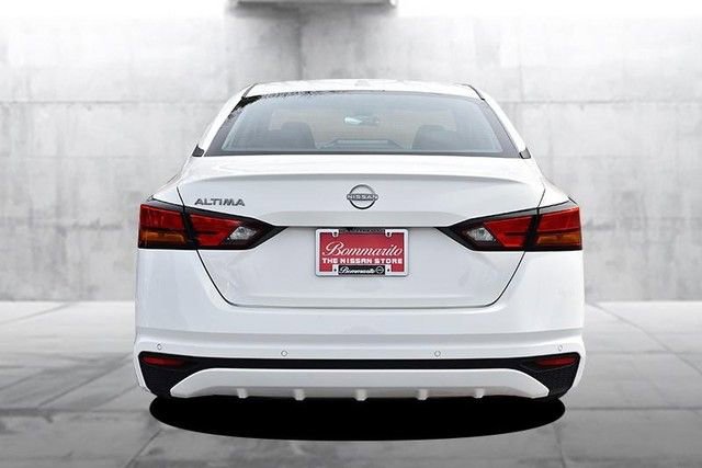 Certified 2025 Nissan Altima 2.5 SV image 6