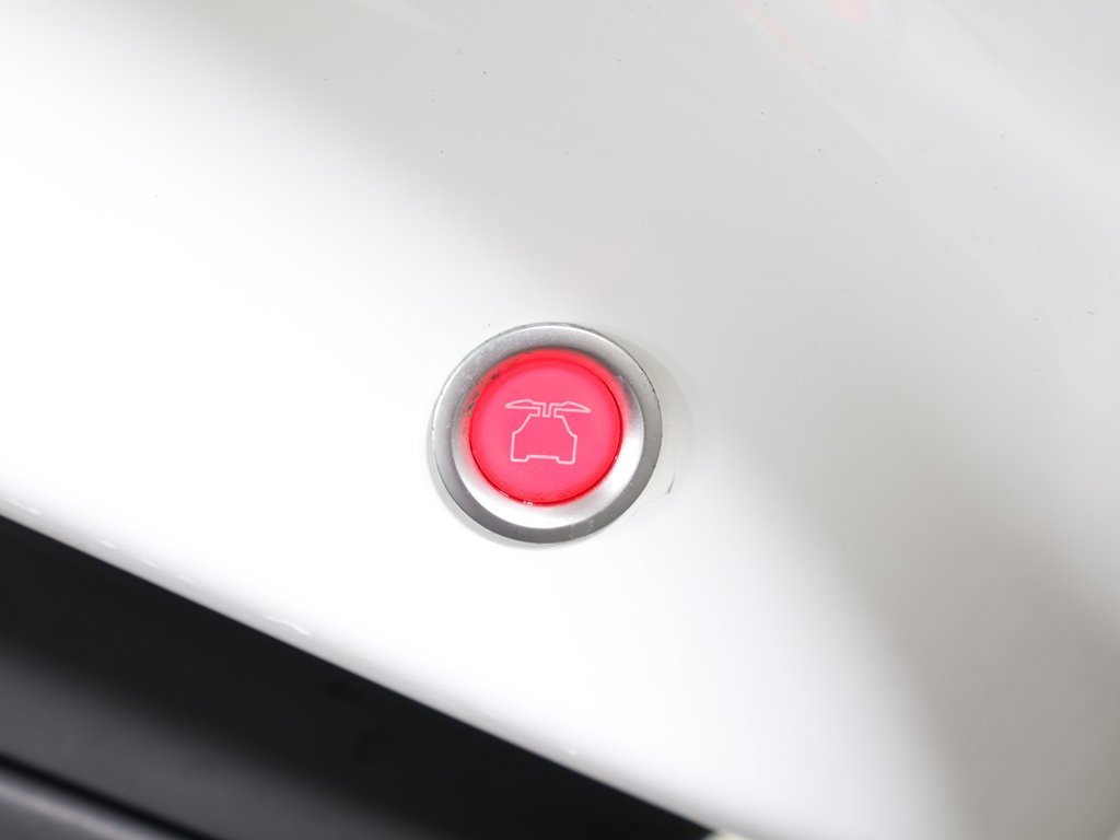 Used 2020 Tesla Model X Long Range image 23