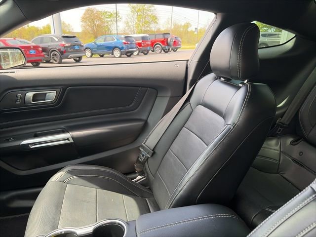 Used 2020 Ford Mustang GT Premium w/ GT Performance Package RWD image 12