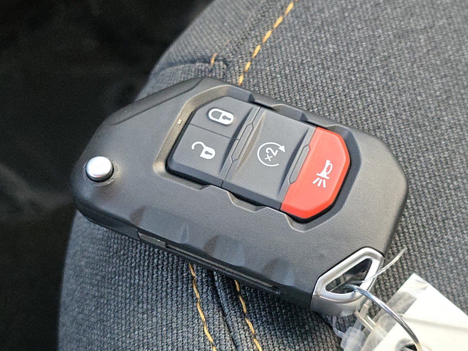 New 2025 Jeep Wrangler Sport S image 30