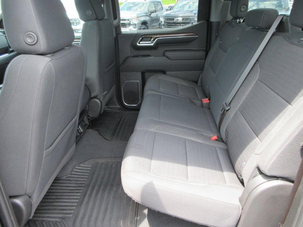 Certified 2023 Chevrolet Silverado 1500 LT AWD/4WD image 14