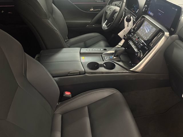 New 2026 Lexus LX 700h Luxury AWD/4WD image 14