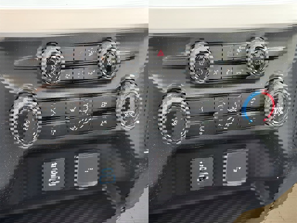 New 2026 Ford F250 XLT image 17