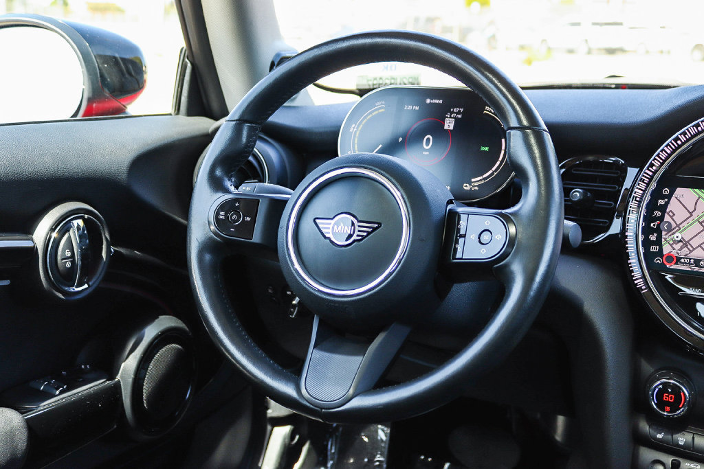 Used 2024 MINI Cooper SE FWD image 19