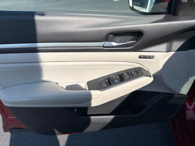 Used 2019 Nissan Altima 2.0 Edition One FWD image 24