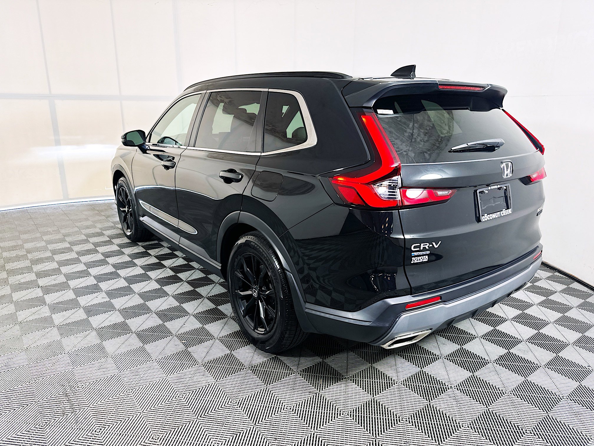 Used 2023 Honda CR-V Sport image 5