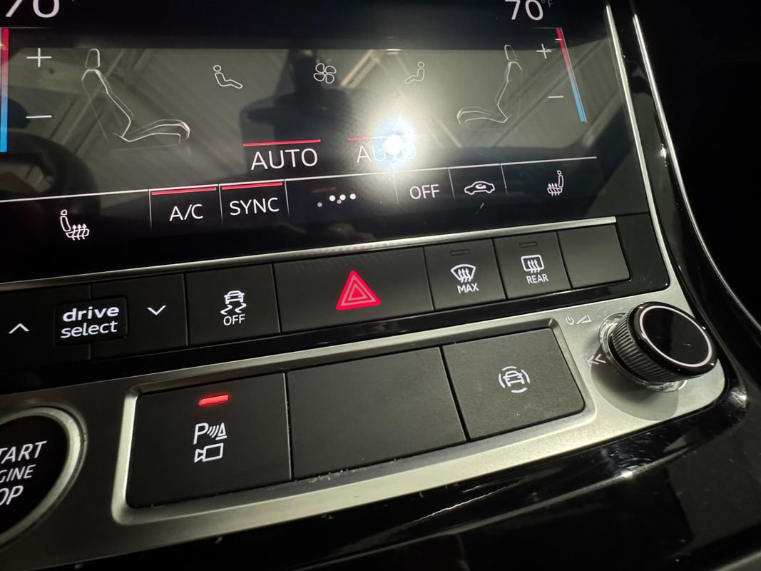 Used 2023 Audi Q7 2.0T Premium w/ Convenience Package image 25