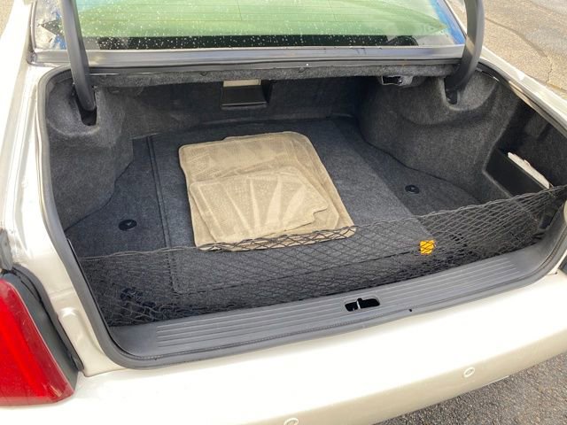 Used 2000 Cadillac De Ville Base w/ Comfort/Convenience Pkg image 17