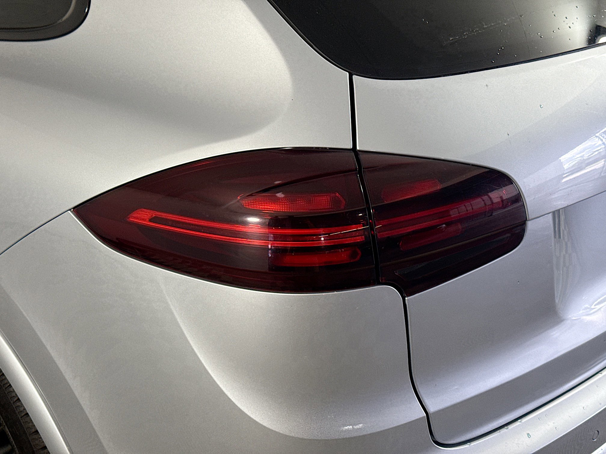 Used 2018 Porsche Cayenne GTS image 35