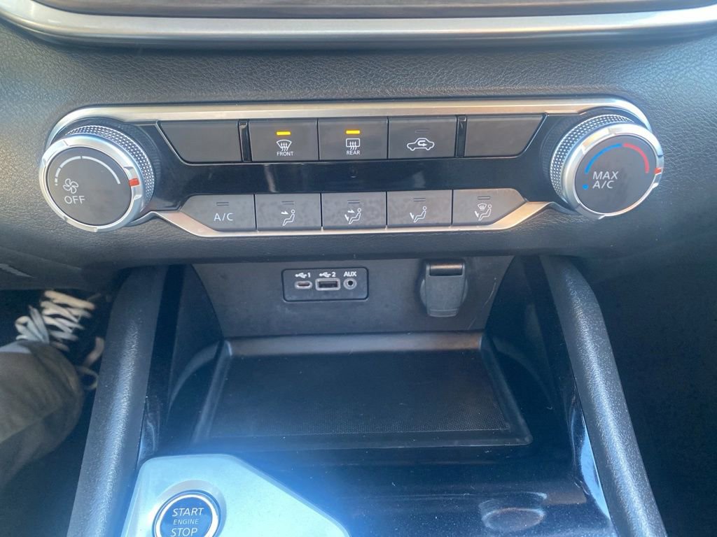 Used 2024 Nissan Altima 2.5 SV image 24