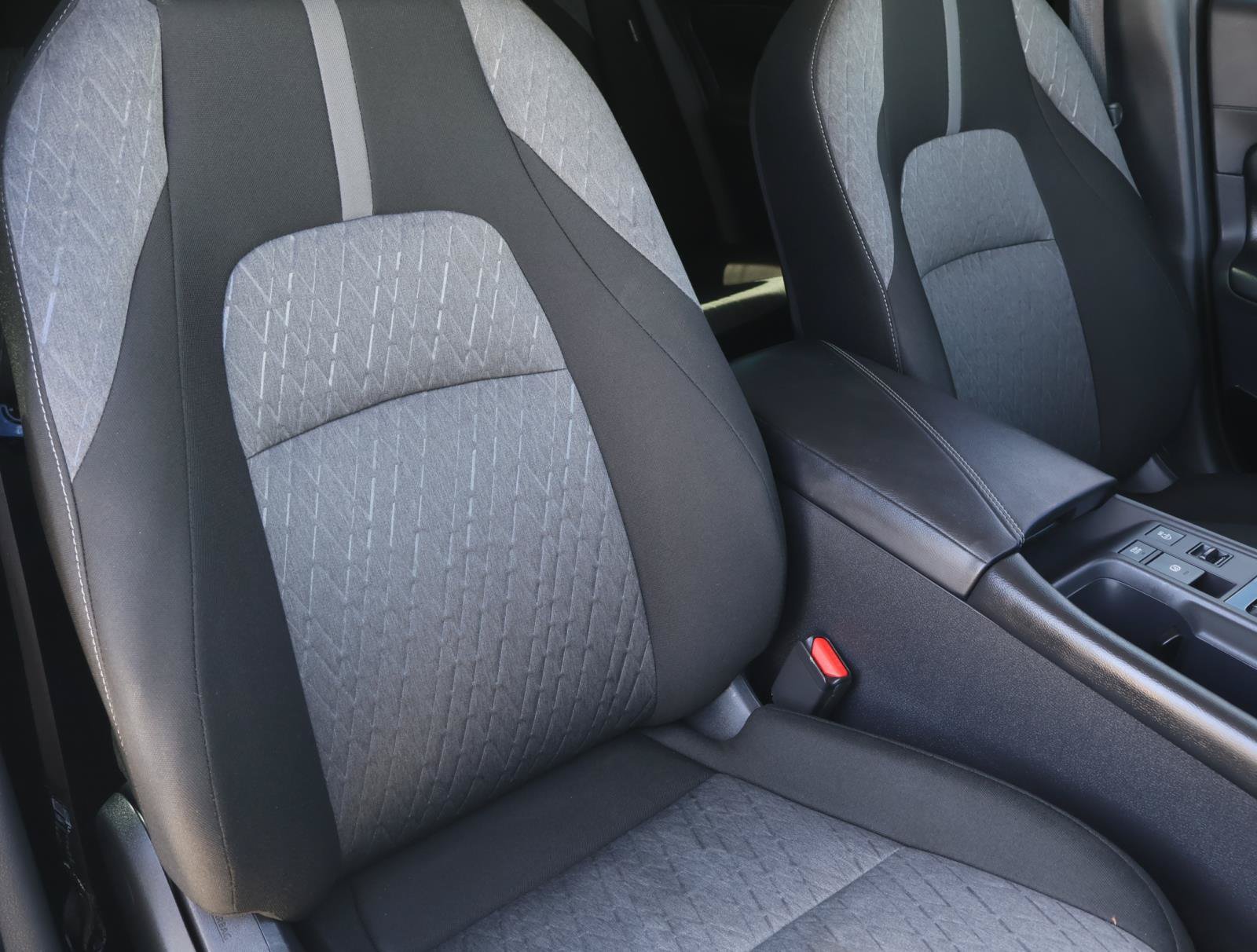 Used 2026 Nissan Sentra SV w/ SV Convenience Package FWD image 17