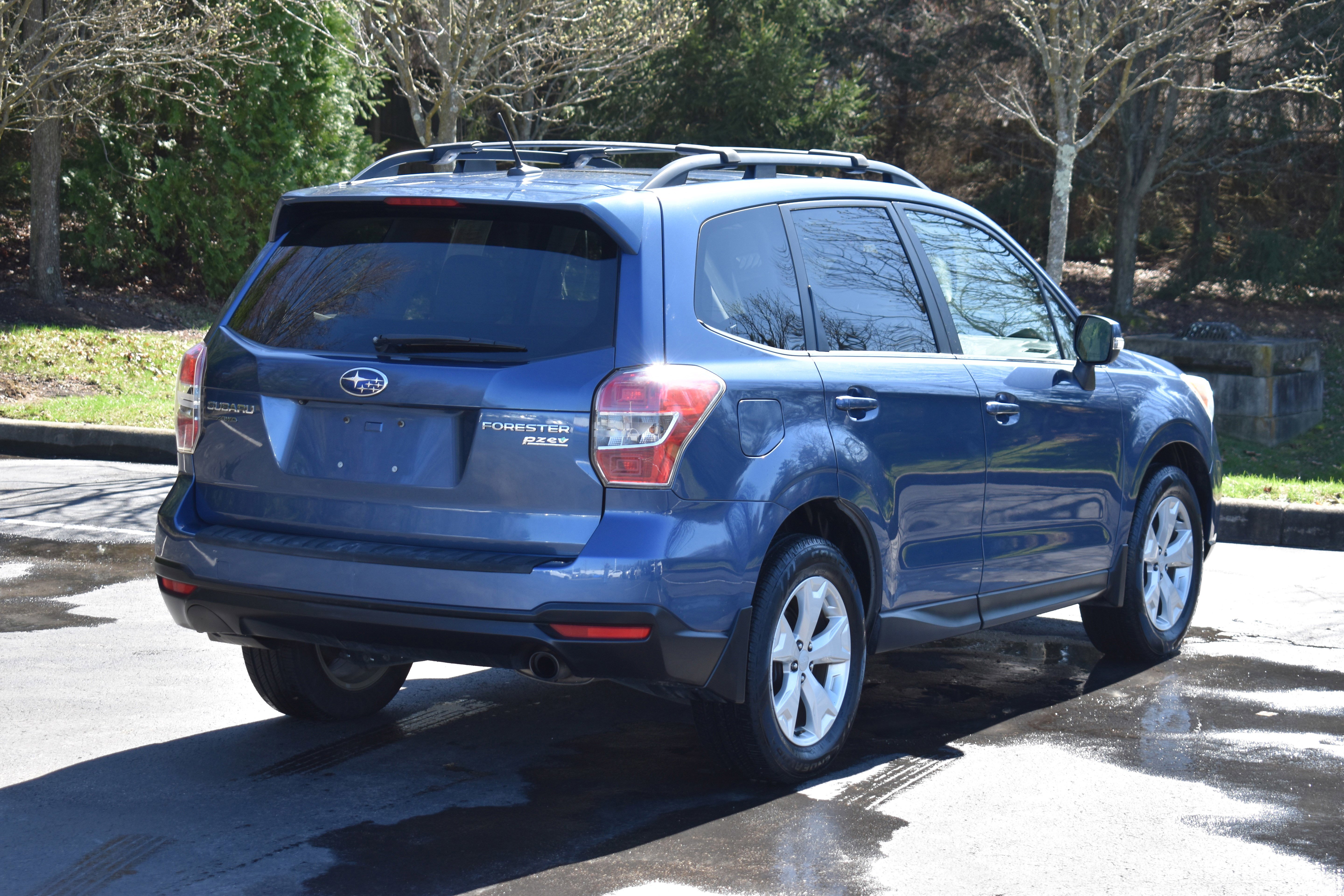 Used 2014 Subaru Forester 2.5i Touring image 32