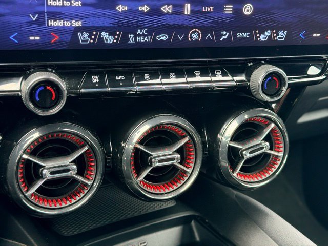 Used 2024 Chevrolet Blazer EV RS AWD/4WD image 16