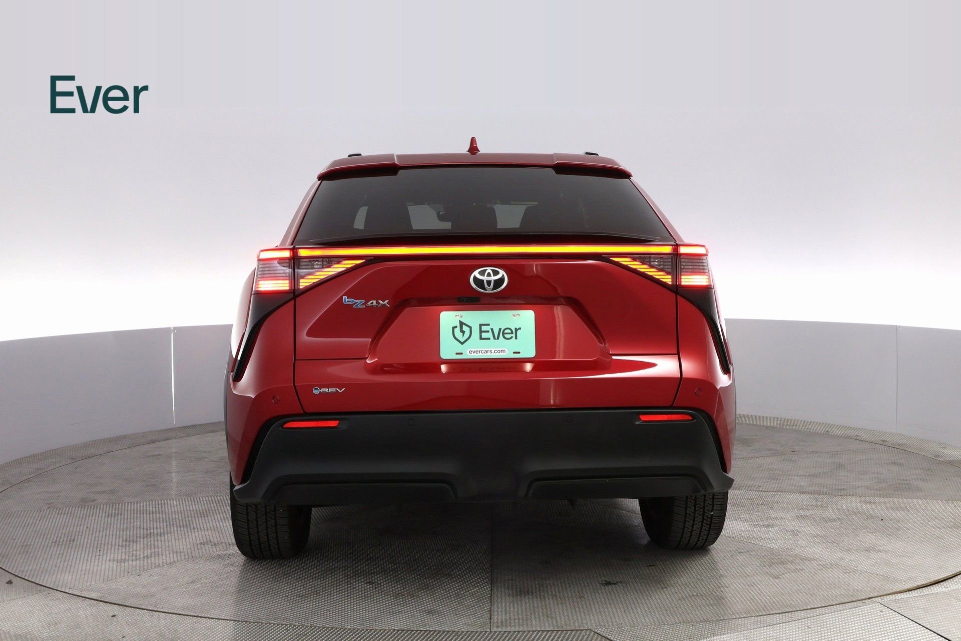 Used 2024 Toyota bZ4X XLE image 13