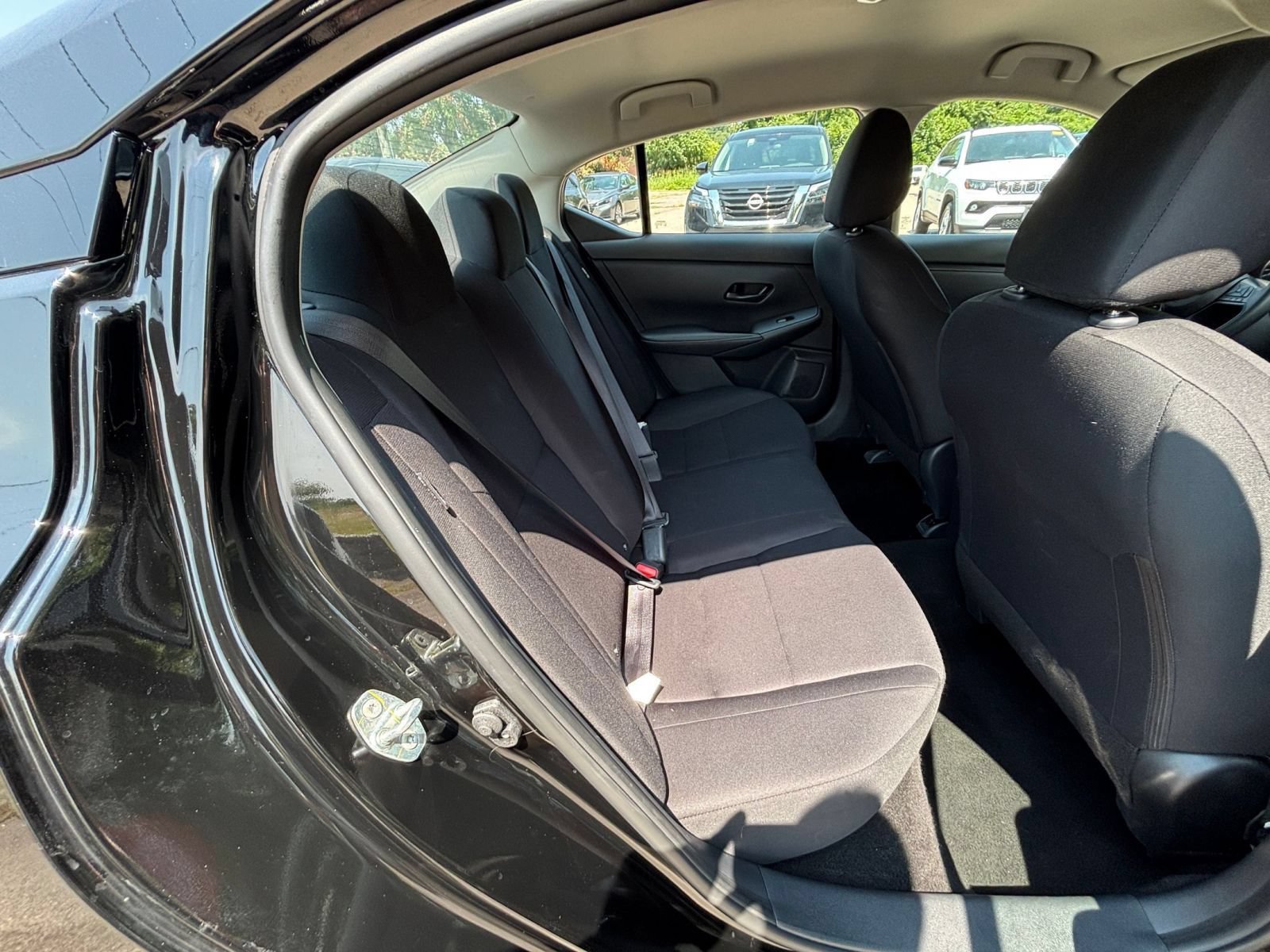 Used 2025 Nissan Sentra S FWD image 35