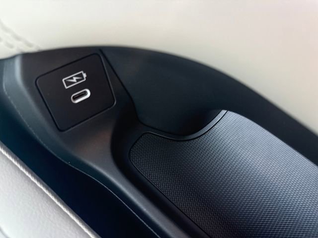 Certified 2025 Honda HR-V EX-L image 29