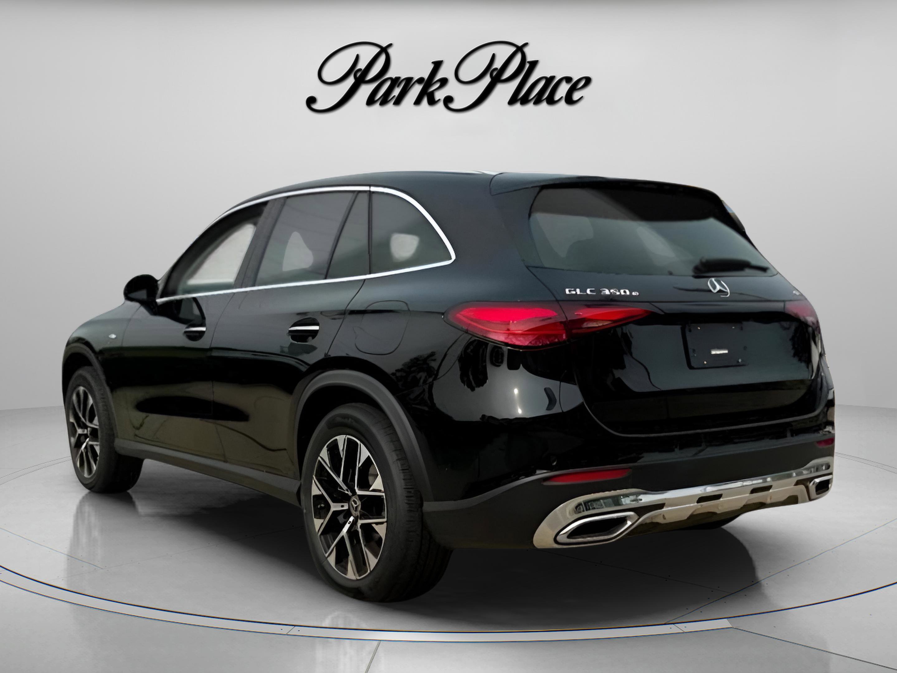 Certified 2025 Mercedes-Benz GLC 350e 4MATIC image 3