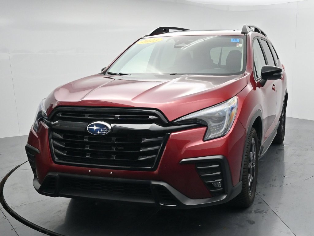 Used 2023 Subaru Ascent Onyx Edition AWD/4WD image 3