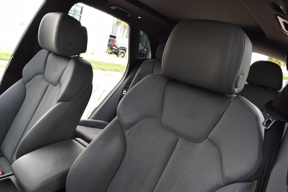 Used 2022 Audi SQ5 Premium Plus image 37