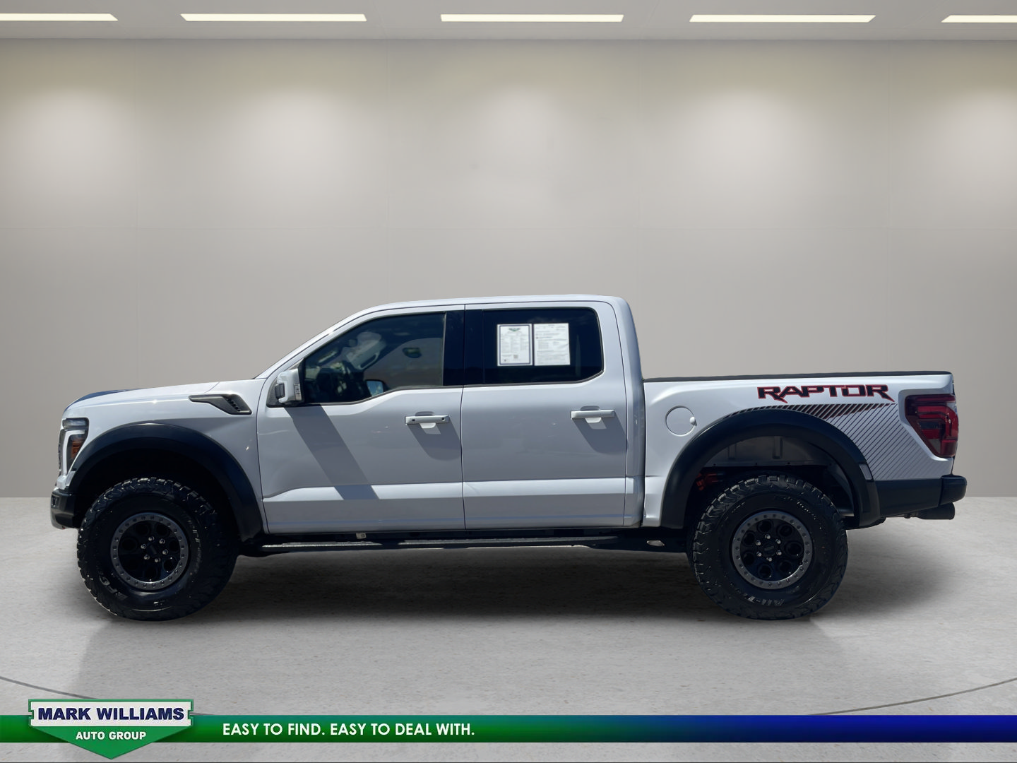 Used 2025 Ford F150 Raptor AWD/4WD image 6