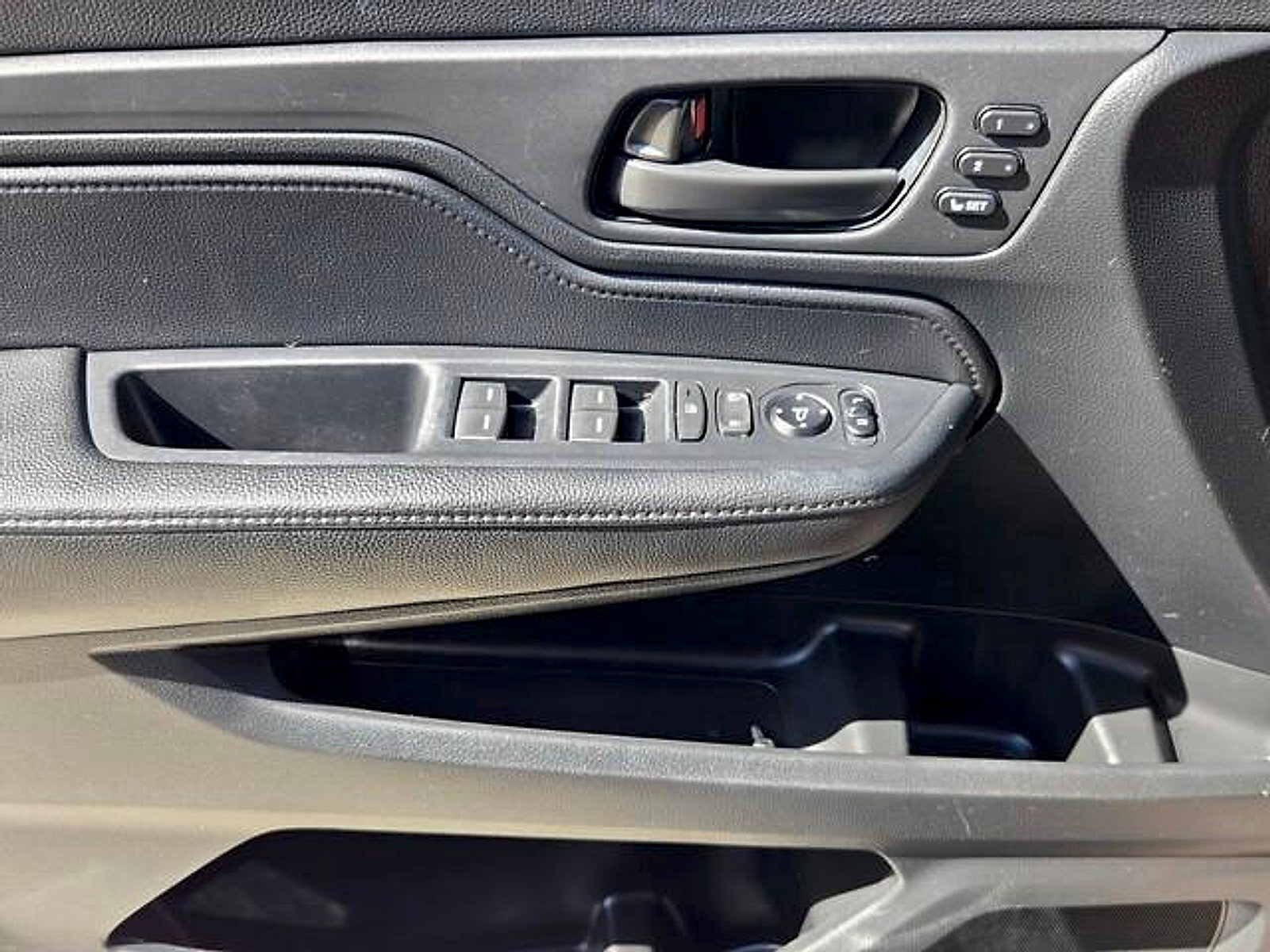 Used 2022 Honda Odyssey EX-L image 24