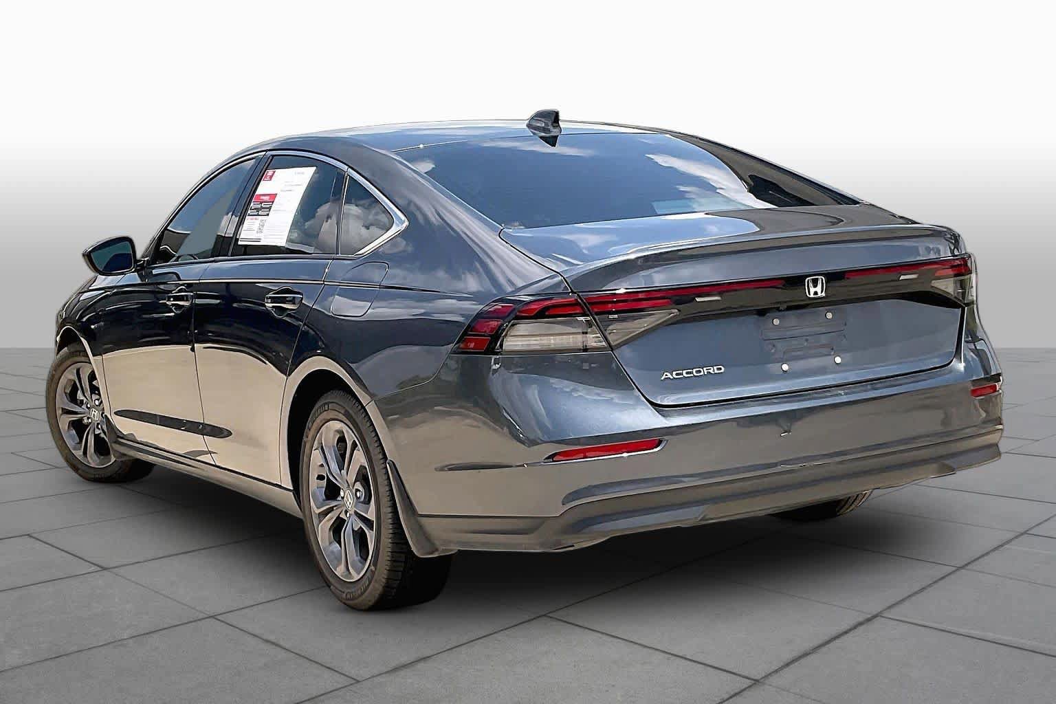 Used 2023 Honda Accord EX image 11
