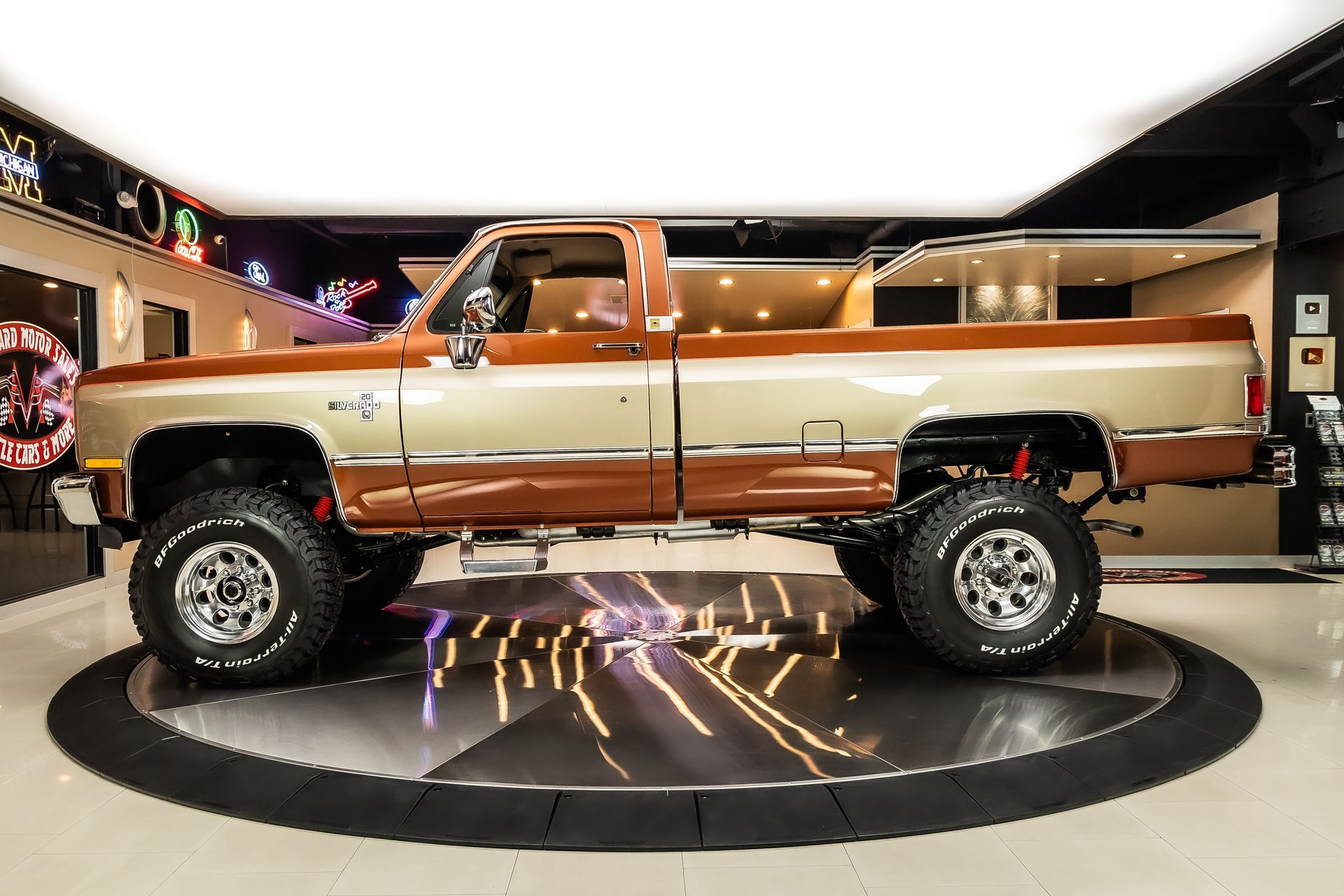 Used 1987 Chevrolet C/K Truck 2500 AWD/4WD image 17