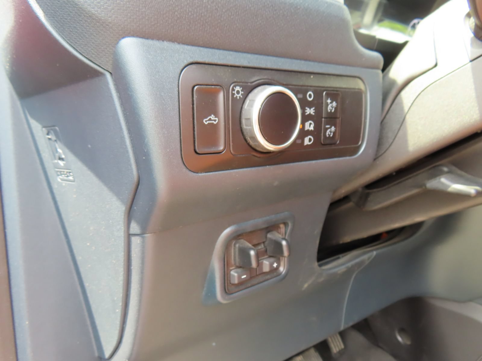 Used 2023 Ford Maverick Lariat w/ Lariat Luxury Package AWD/4WD image 16