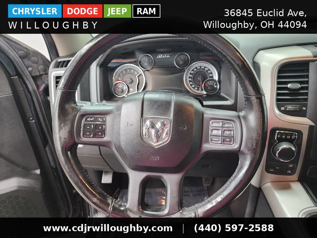Used 2019 RAM 1500 Classic SLT w/ Black Appearance Group AWD/4WD image 17