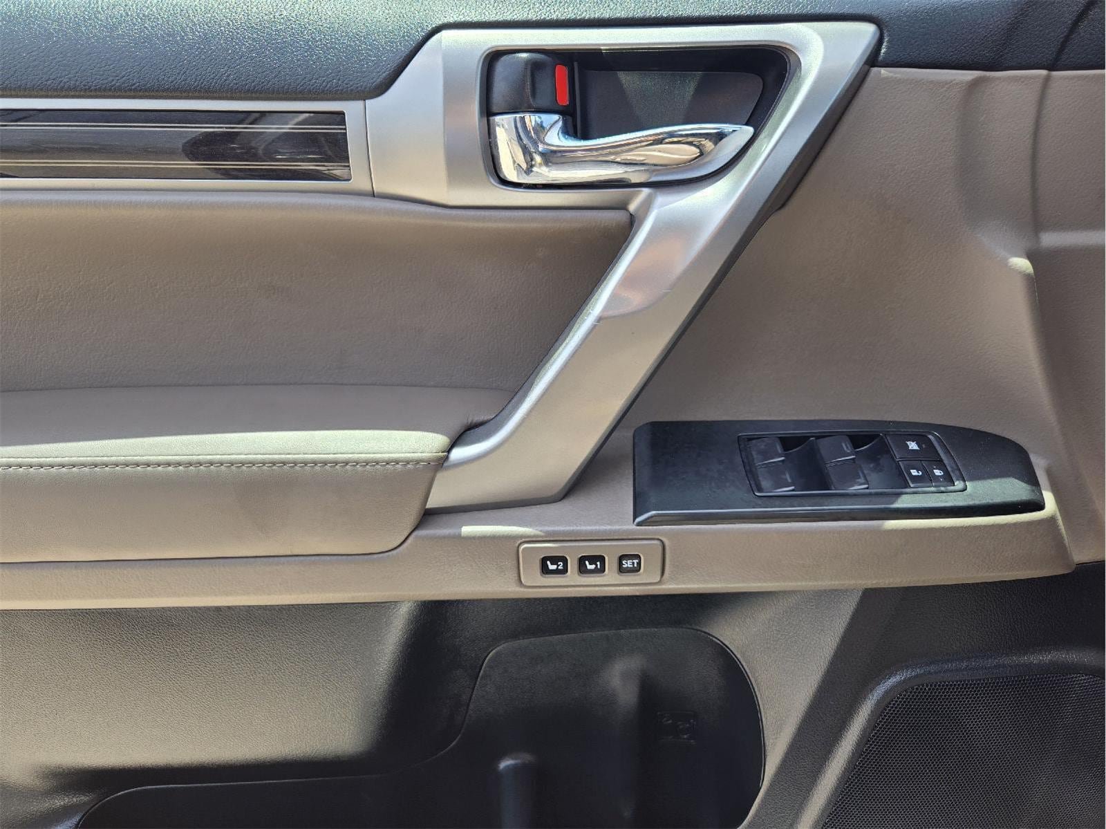 Used 2023 Lexus GX 460 Premium AWD/4WD image 19