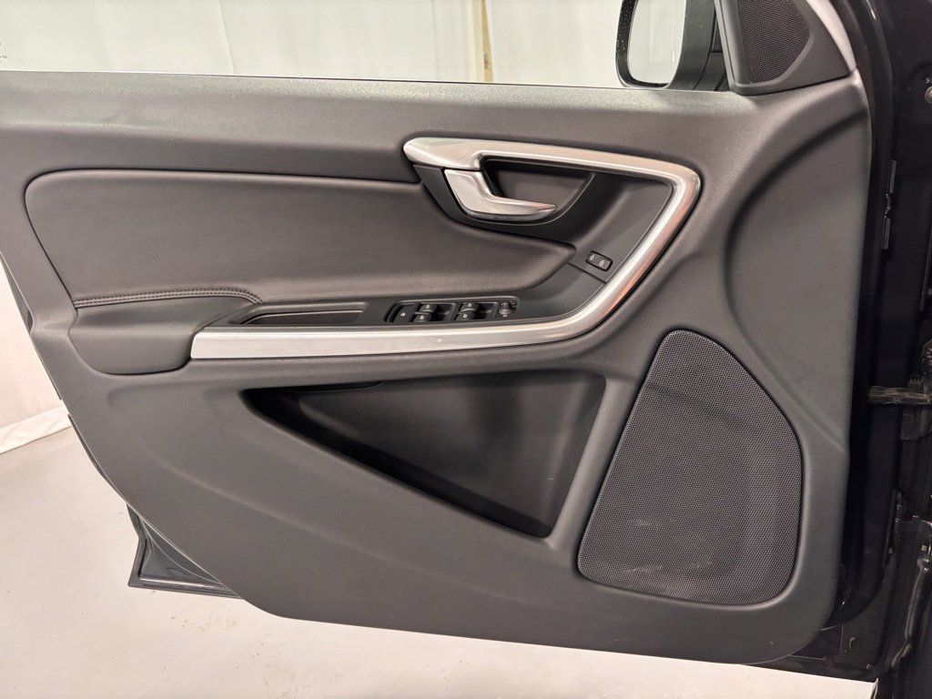 Used 2015 Volvo S60 T5 Premier image 15