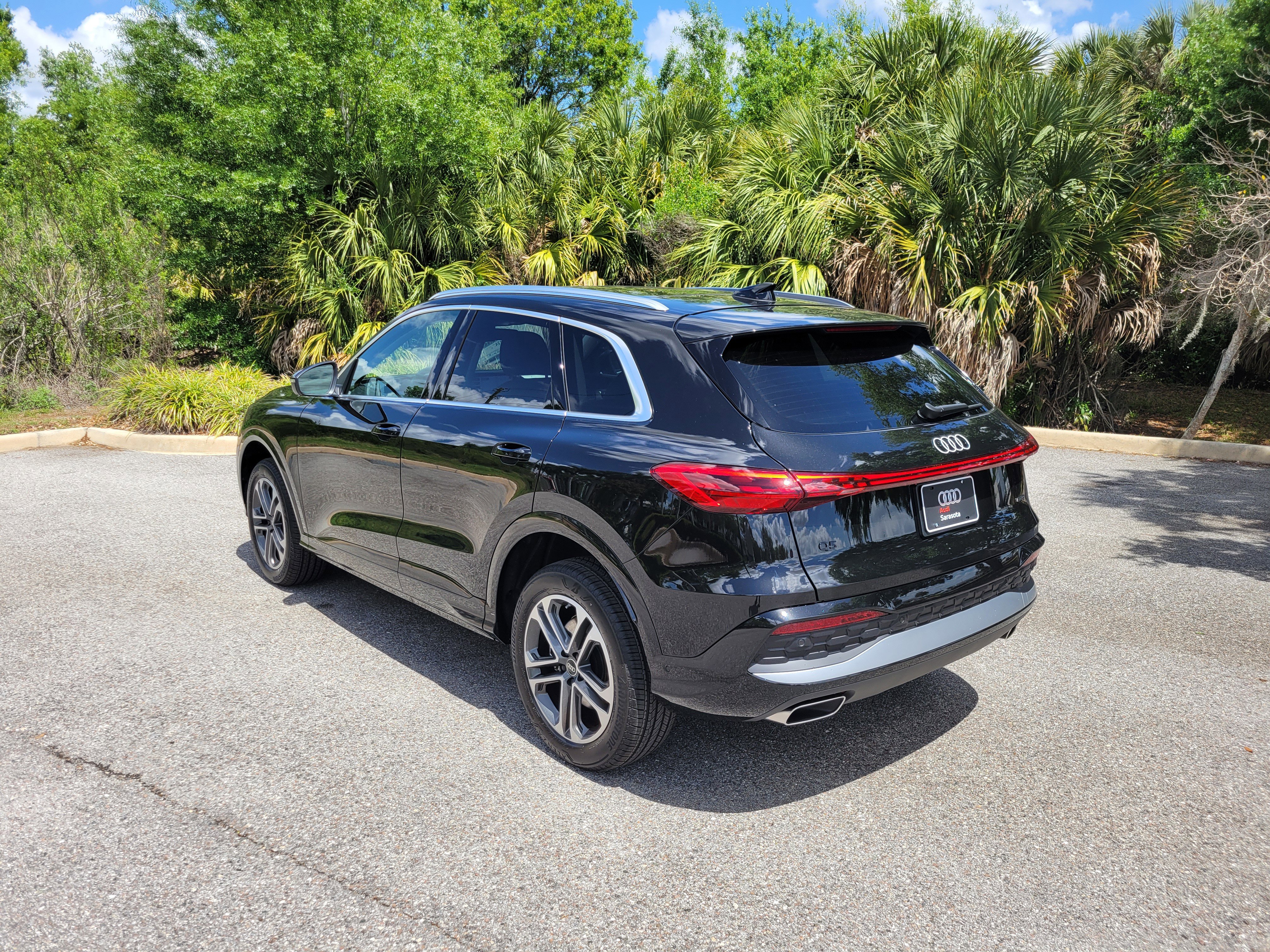 New 2026 Audi Q5 Premium image 6