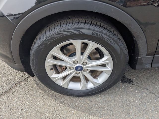 Used 2018 Ford Escape SEL image 30